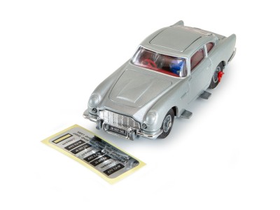 270 - James Bond Aston Martin DB5 