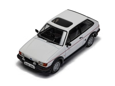 Ford Fiesta Mk2 XR2 - Diamond White 