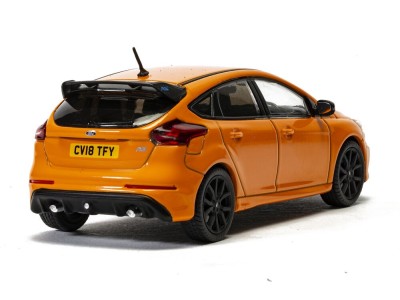 Ford Focus Mk3 RS Heritage Edition, Deep Orange 