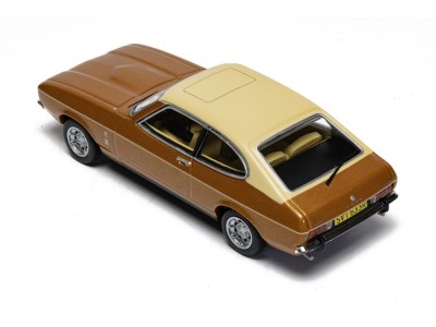 Ford Capri Mk2 3.0 Ghia - Saturn Gold 