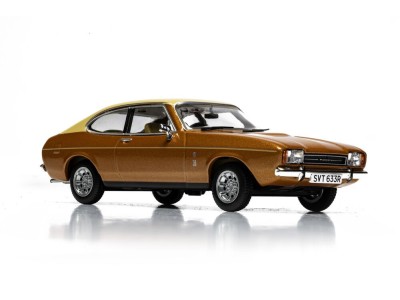Ford Capri Mk2 3.0 Ghia - Saturn Gold 