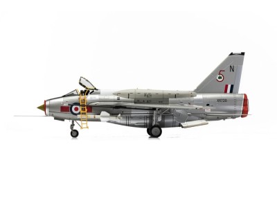 English Electric Lightning F.6 XR726/N, RAF No.5 Squadron, Binbrook Wing, RAF Leconfield deployment, May 1973 