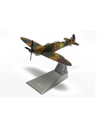 Supermarine Spitfire T9, SM520/ LO-G (G-ILDA), Presented as Spitfire Mk.I X4382 LO-G, RAF No.602 Sqn, Aircraft operated by Spitf