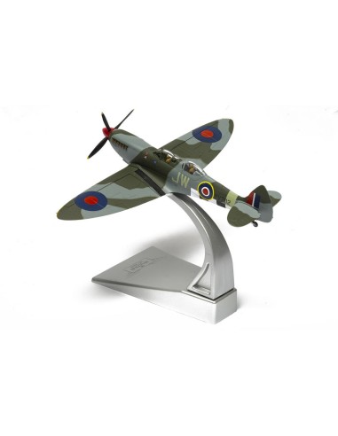 Supermarine Spitfire T9, PV202/’JW’ (G-CCCA), Presented as Spitfire MK.IX ML365/JW,135 Wing, 2nd Tactical Air Force, Aircraft op
