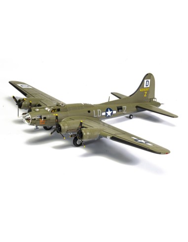 B-17F Flying Fortress - 'Royal Flush' - Lt Robert Rosie Rosenthal, 100th BG, 8th Air Force 