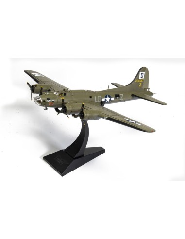 B-17F Flying Fortress - 'Royal Flush' - Lt Robert Rosie Rosenthal, 100th BG, 8th Air Force 