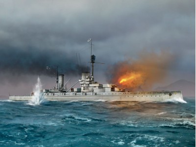 König WWI German Battleship Full hull and waterline 