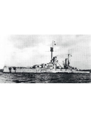 Kronprinz fullhull & waterline WWI German Battleship 