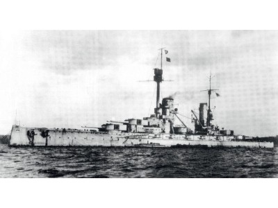 Kronprinz fullhull & waterline WWI German Battleship 