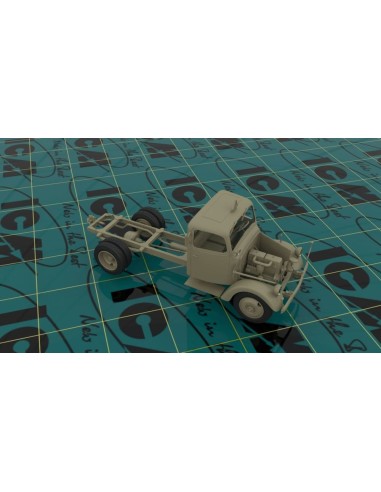 Army Group"Center"(Summer 1941)(Kfz1,Typ L3000S,German Infantry(4 figures)Ger.Drivers 