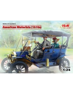 American Motorists (1910s)(1male,1female figures) 