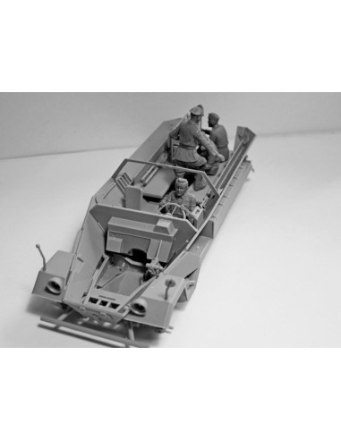 Sd.Kfz.251/6 Ausf.A with Crew, Limited 