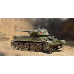 T-34/76 early 1943 production WWII Soviet Medium Tank 