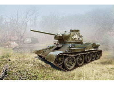 T-34/76 late 1943 production WWII Soviet Medium Tank 