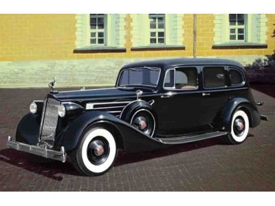 Packard Twelve 1936 WWII Soviet Leader's Car with Passengers 