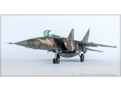 MiG-25 RBF, Soviet Reconnaissance Plane 