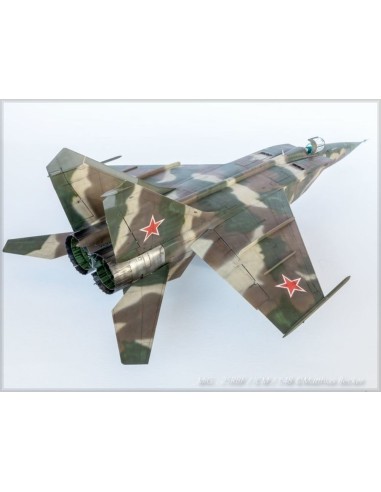 MiG-25 RBF, Soviet Reconnaissance Plane 