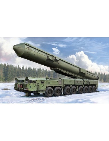 15U175 TEL of RS-12M1 Topol-M ICBM complex 