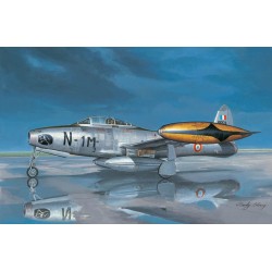 F-84G Thunderjet  2