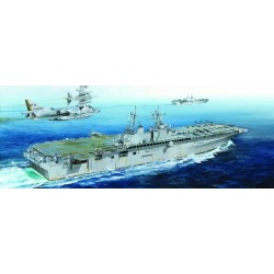 USS Boxer LHD-4 