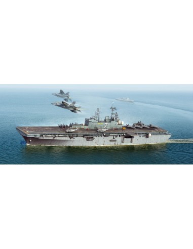 USS Iwo Jima LHD-7 