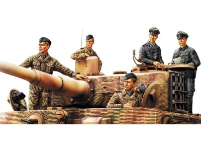 German Panzer Tank Crew (Normandy 1944) 