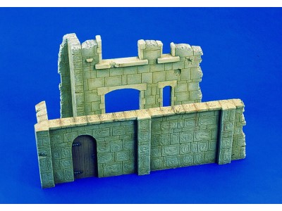 Castle ruin 