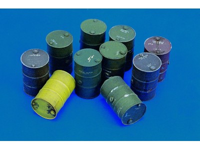 Small fuel barrels 
