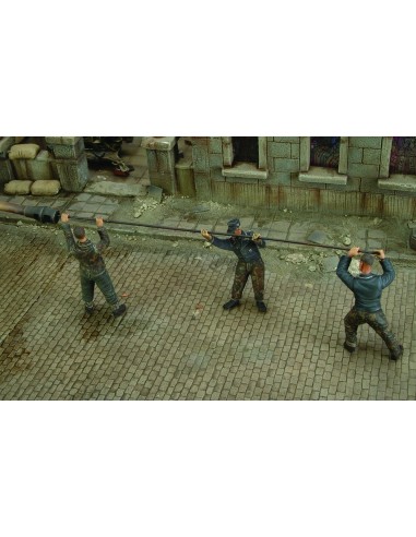 German tankers cleaning gun barrel - WWII 