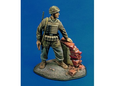 Italian paratrooper - WWII 