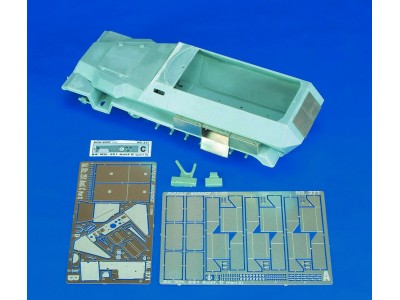 Sd.Kfz. 251C part 2 (for Dragon kit) 