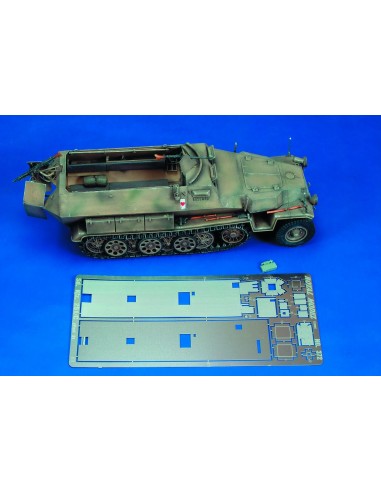 Sd.Kfz. 251C part 3 (for Dragon kit) 