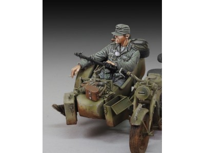 German infantry Cigarette Break 