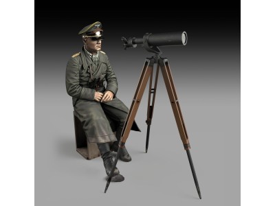 Erwin Rommel with tripod telescope (75mm) 
