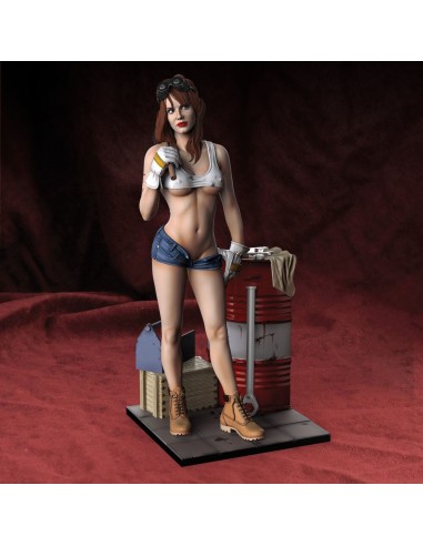 Garage girl (75mm) 