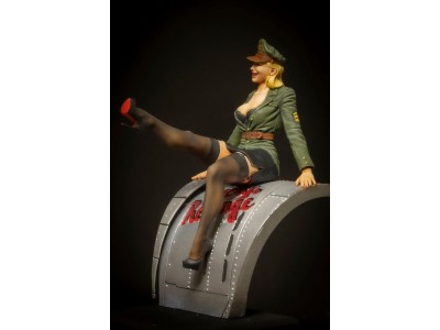 Pin Up Pilot (75mm) 