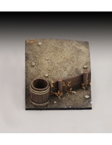 Base with bucket and wooden wall 