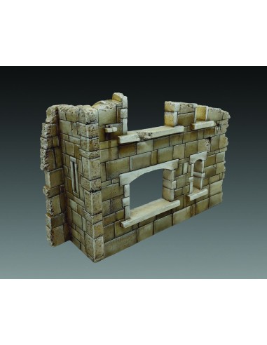 Ruined building section 