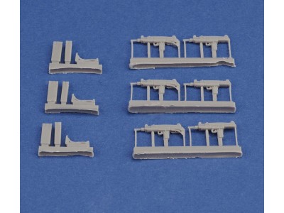 UZI submachine gun 