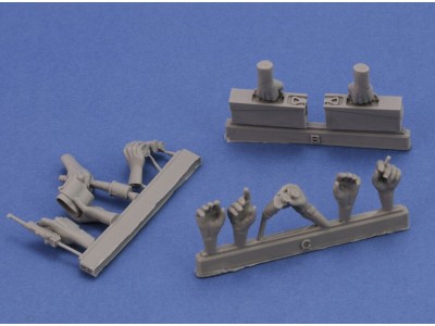 Assorted german hands set -WWII 