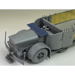 Windscreen 8.8 cm Flak on 9t Vomag 