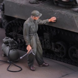 U.S. mechanic 