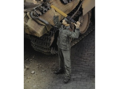 German soldier loading ammo 