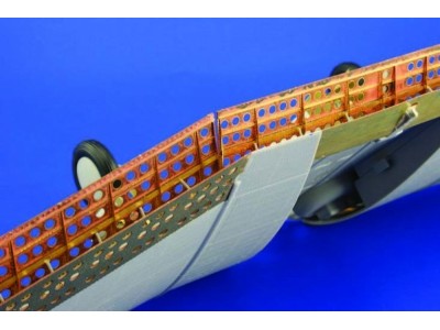 SBD Dauntless landing flaps für Trumpeter Bausatz 