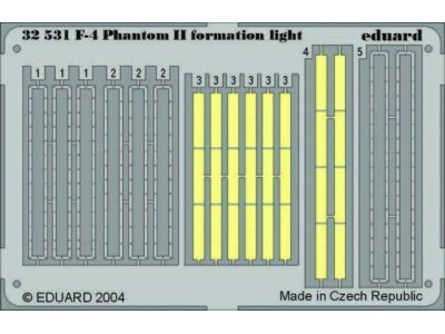 F-4 Phantom II formation light 