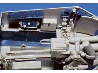 Sd.Kfz.142 Wespe mit Haubitze FH18/2 Fotoätzsatz 
