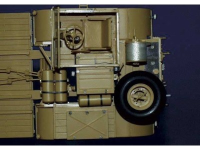 18t Zugkraftwagen Famo mit Tiefladeanhg. für Pz.Kpfw.Sd.Ah.116 Fotoätzsatz 