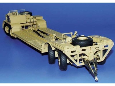18t Zugkraftwagen Famo mit Tiefladeanhg. für Pz.Kpfw.Sd.Ah.116 Fotoätzsatz 
