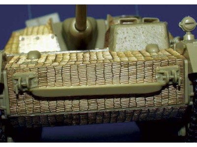 SD.KFZ. 163 Sturmgeschütz IV Zimmerit Fotoätzsatz 