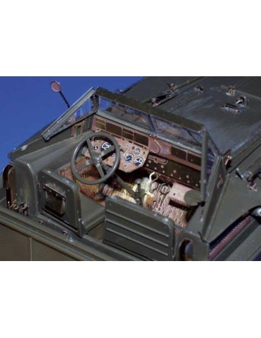 DUKW Amphibious Truck 